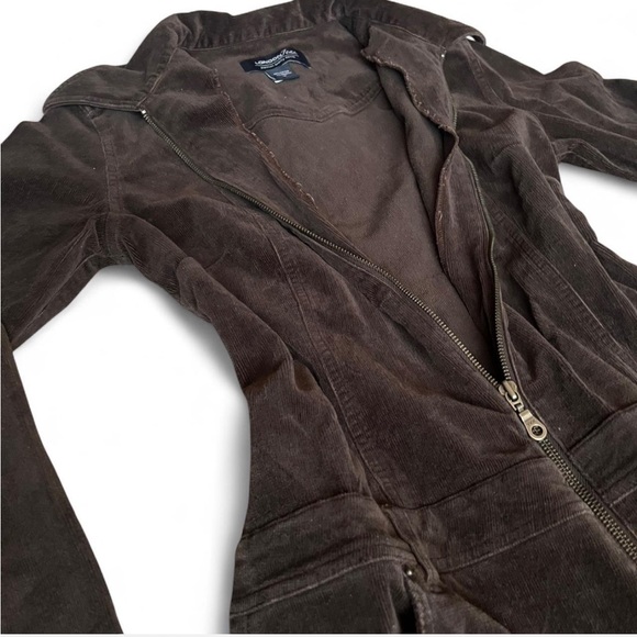 90's Y2K Chocolate Brown Corduroy Long Sleeve Zippered Jumpsuit. M. - Picture 3 of 11